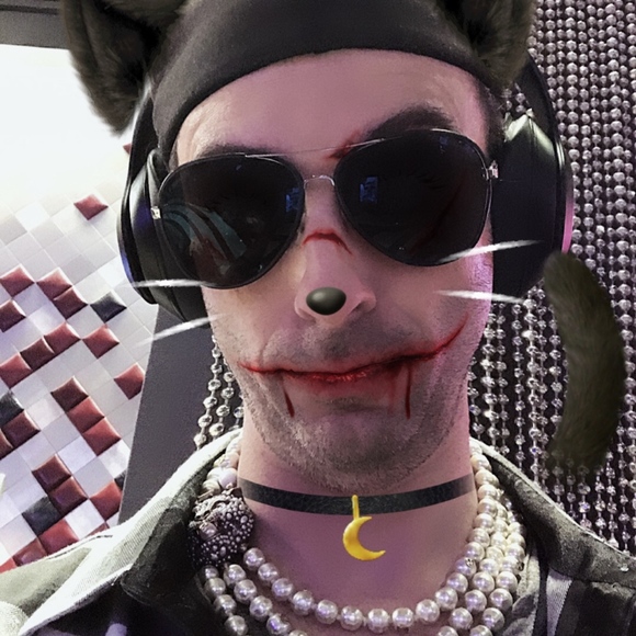 Feline Motif Gucci Neckless - Picture 11 of 12